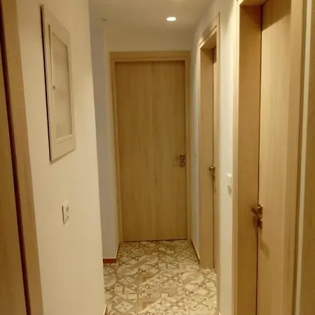 Family Apartamento Kalamata